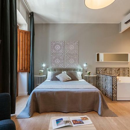 Stampace Apartments กาญารี ภายนอก รูปภาพ