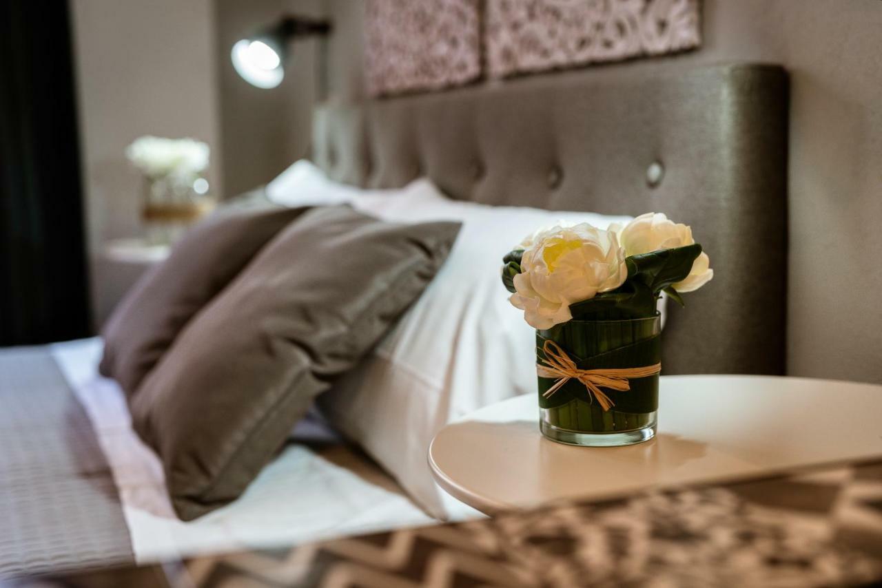 Stampace Apartments กาญารี ภายนอก รูปภาพ