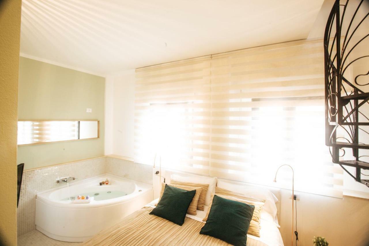 Stampace Apartments กาญารี ภายนอก รูปภาพ